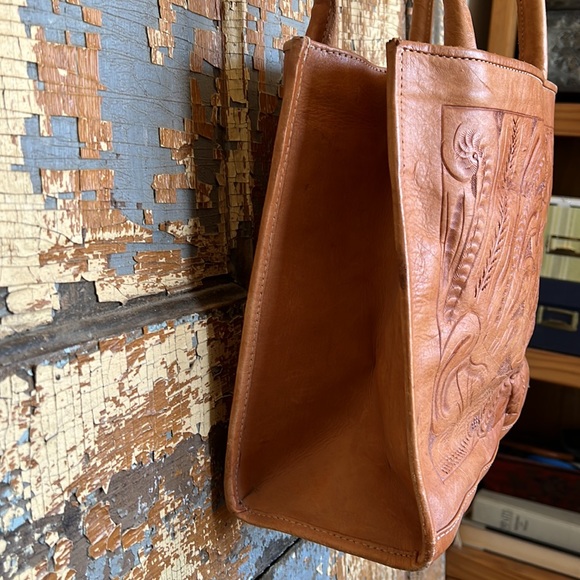 Force Ten tooled leather tote bag - Picture 3 of 7